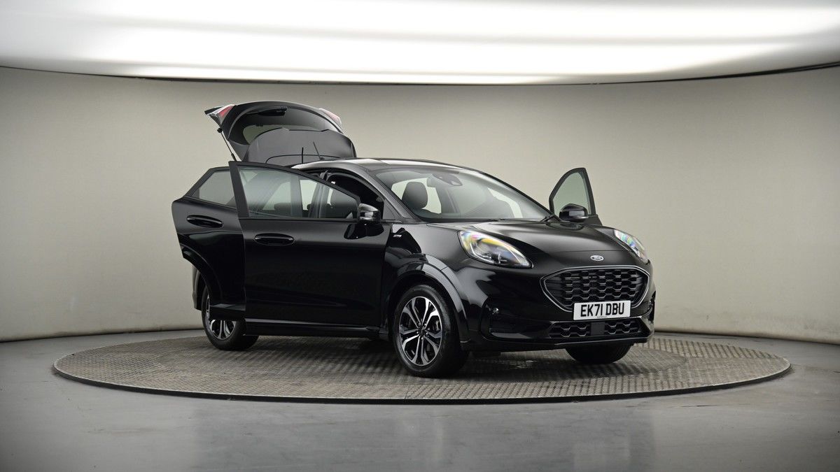 More views of Ford Puma