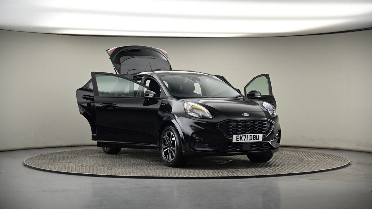 More views of Ford Puma