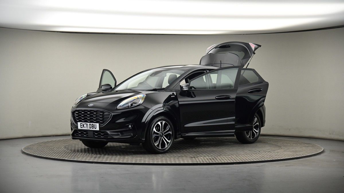 More views of Ford Puma