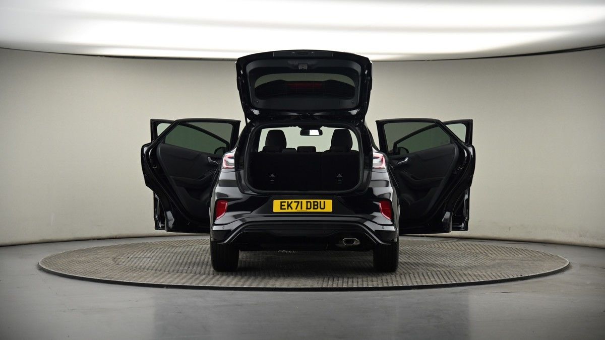 More views of Ford Puma
