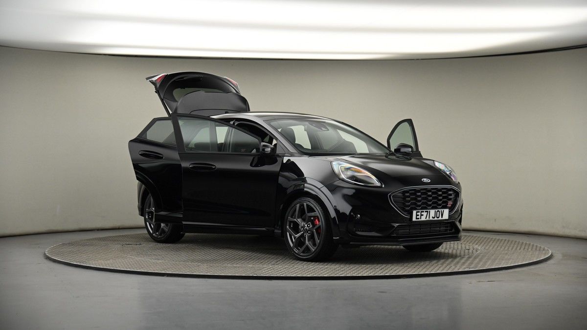 More views of Ford Puma