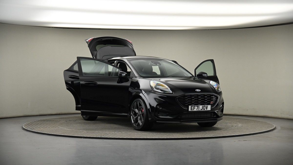 More views of Ford Puma