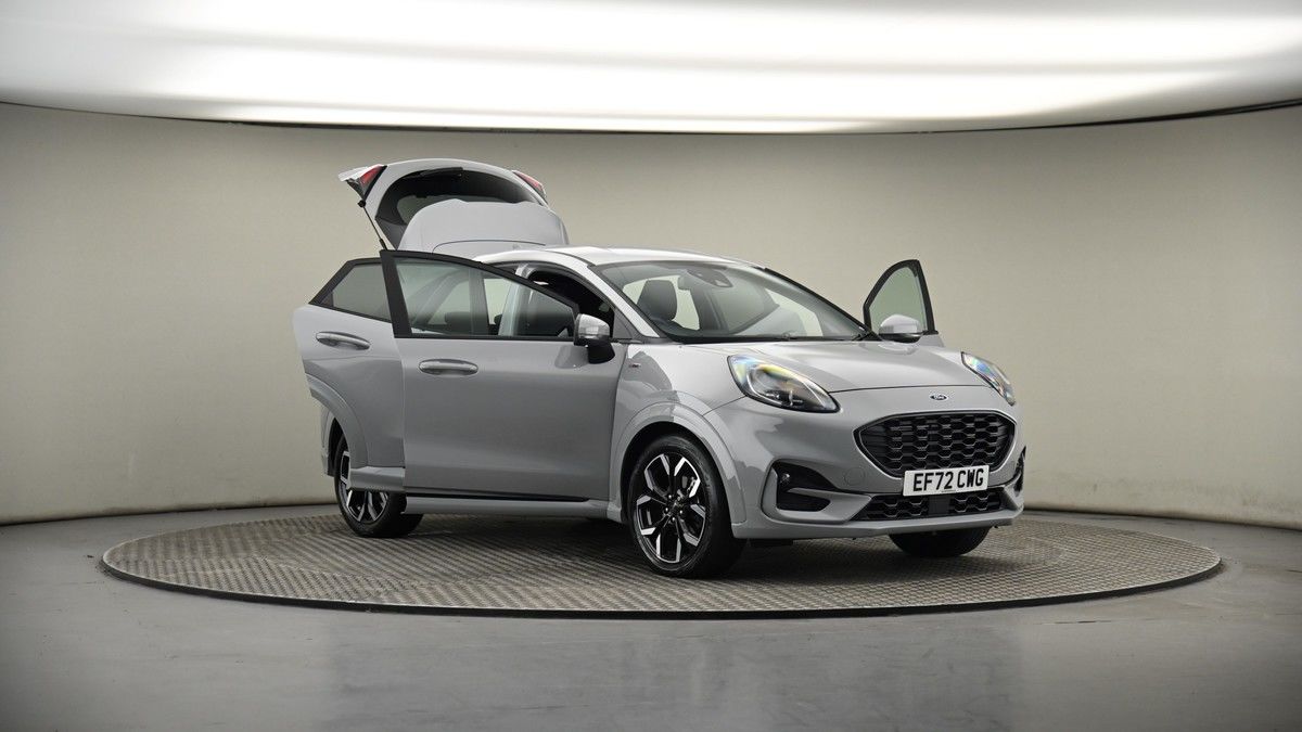 More views of Ford Puma