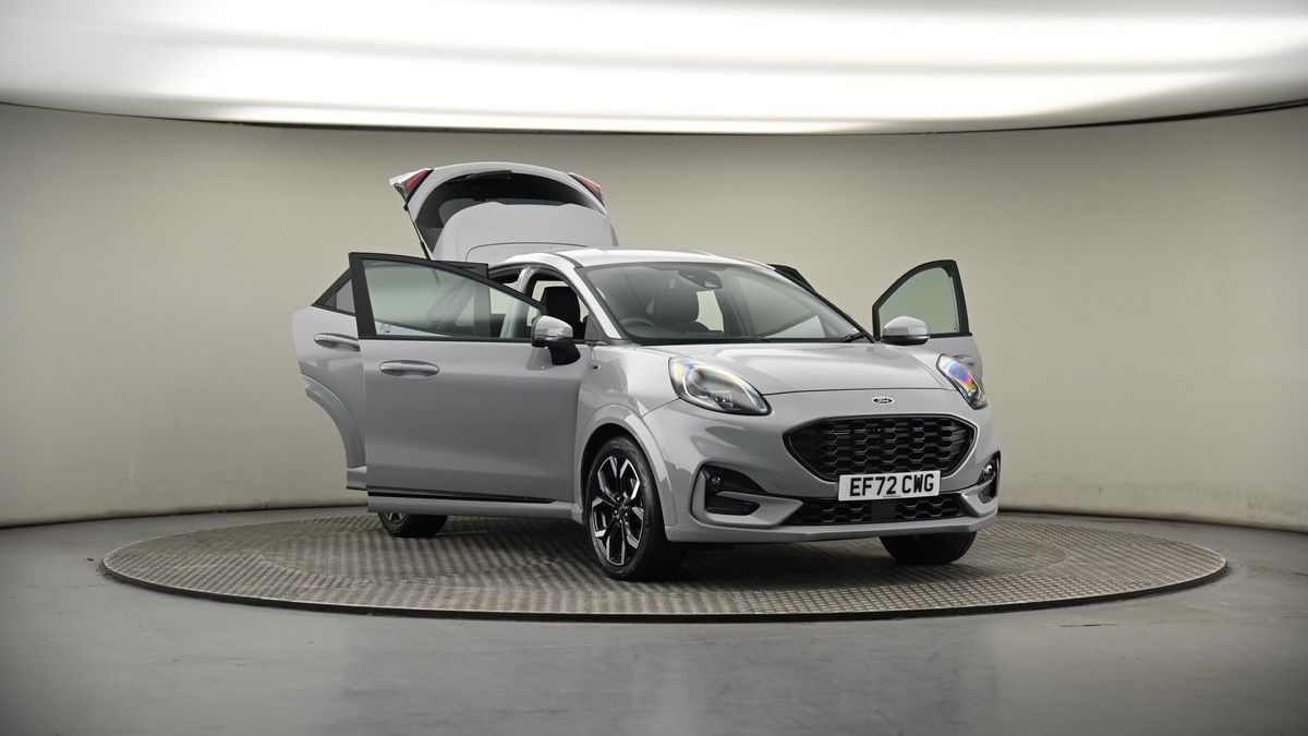 More views of Ford Puma