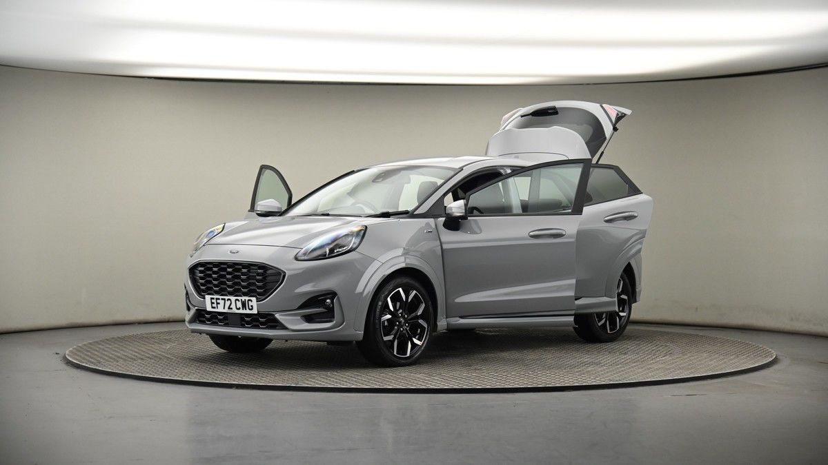 More views of Ford Puma