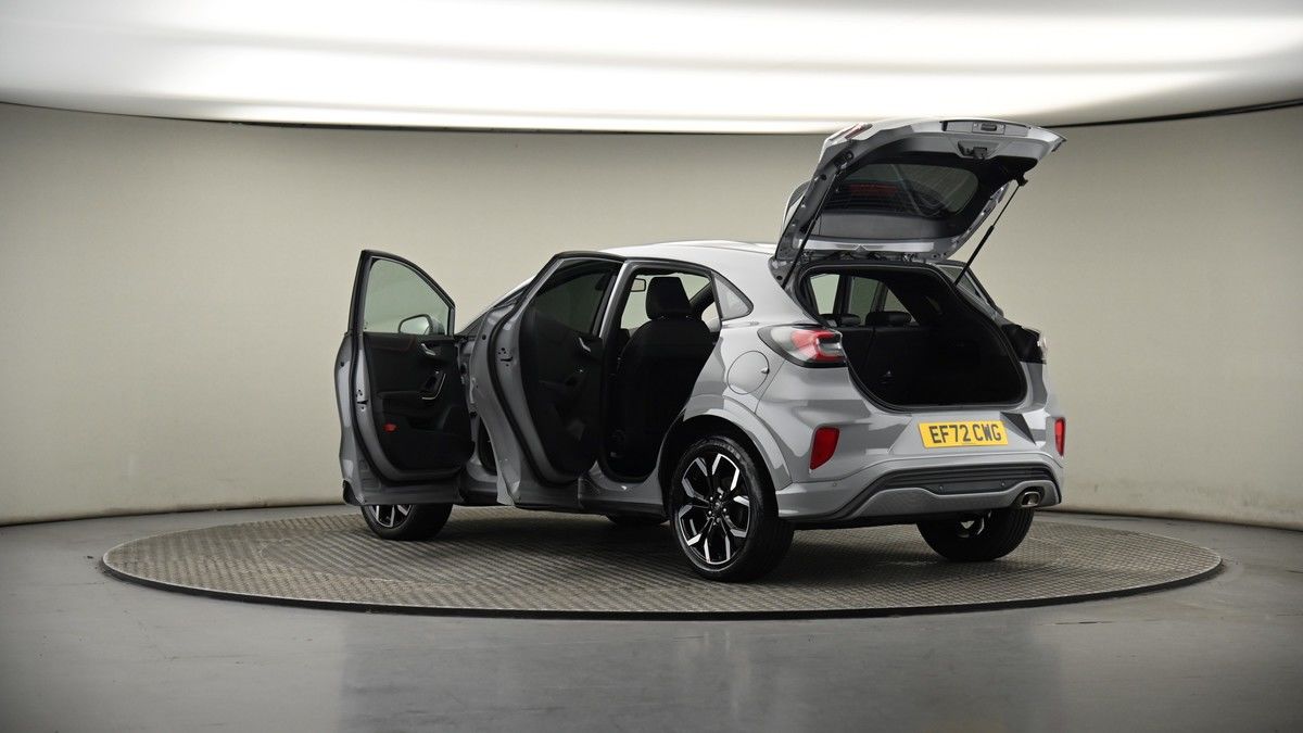 More views of Ford Puma