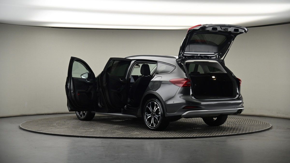 More views of Ford Focus