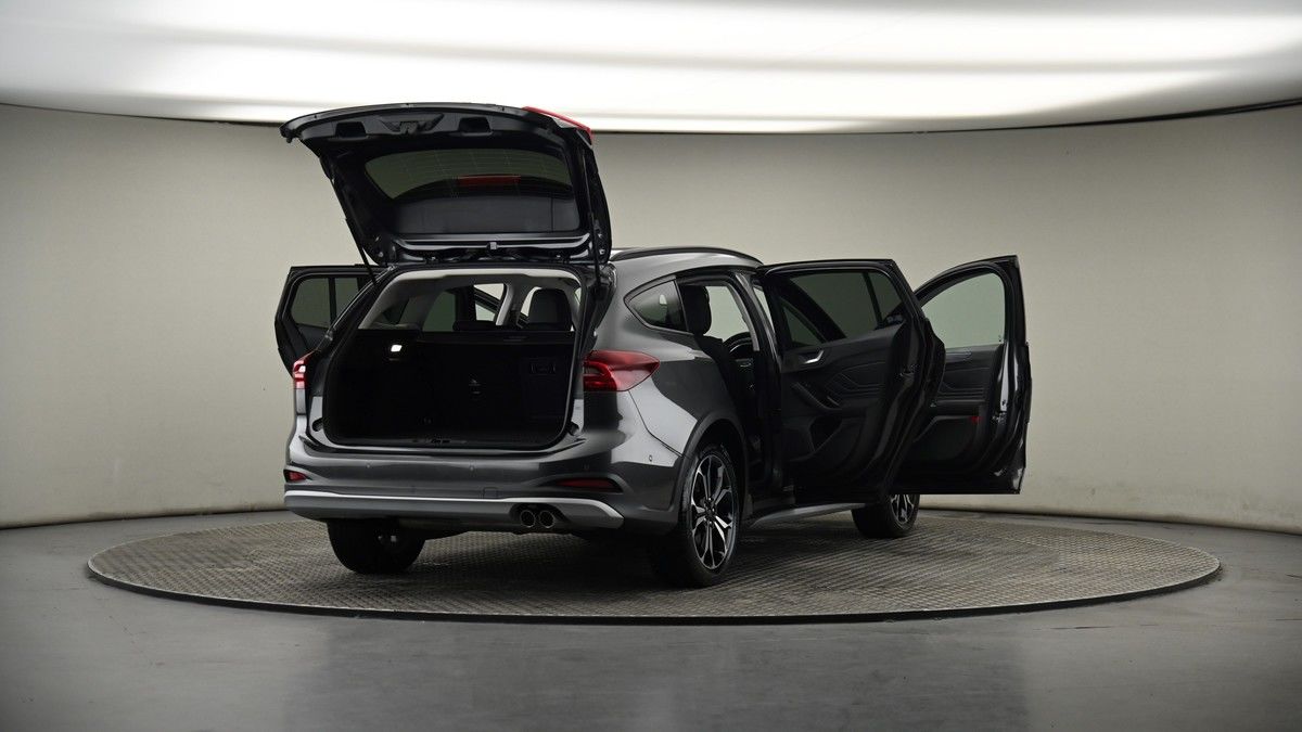 More views of Ford Focus