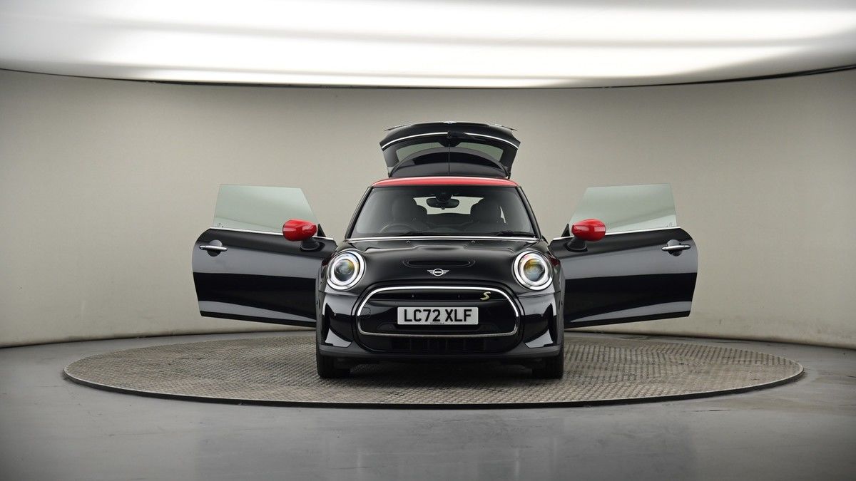 More views of MINI Hatch