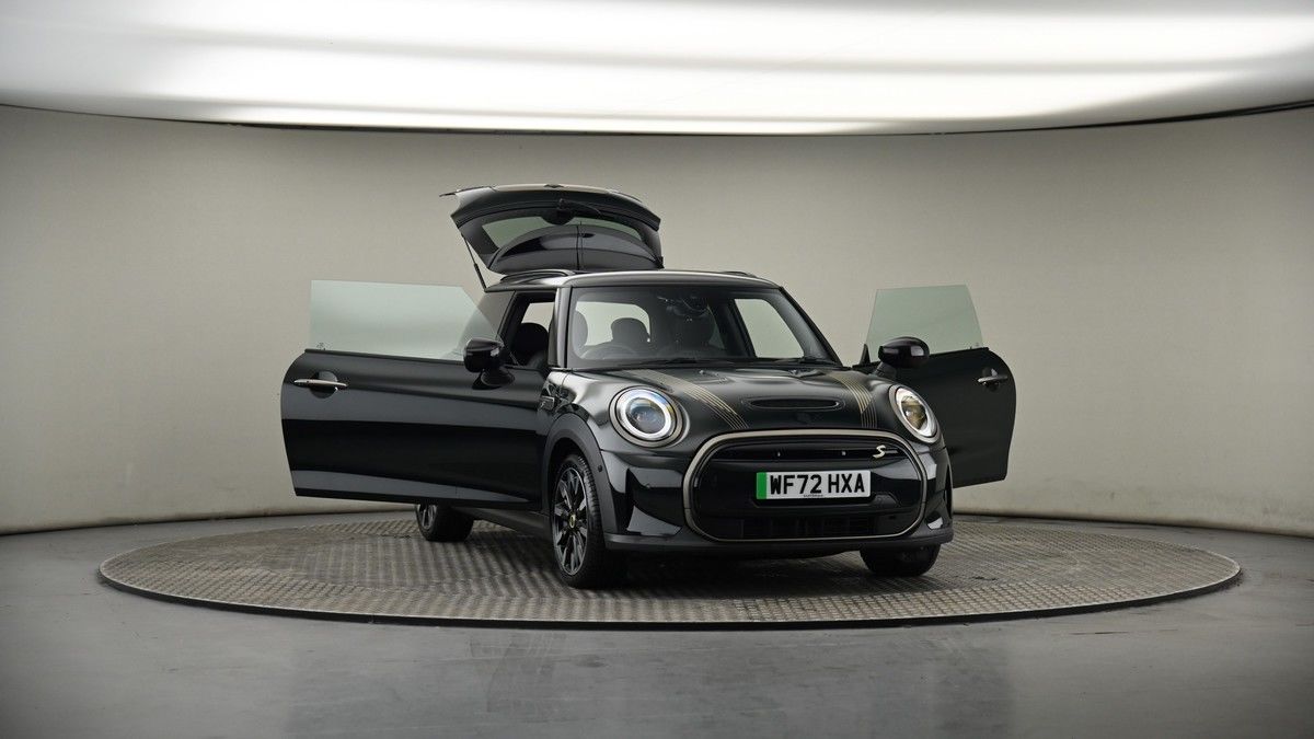 More views of MINI Hatch
