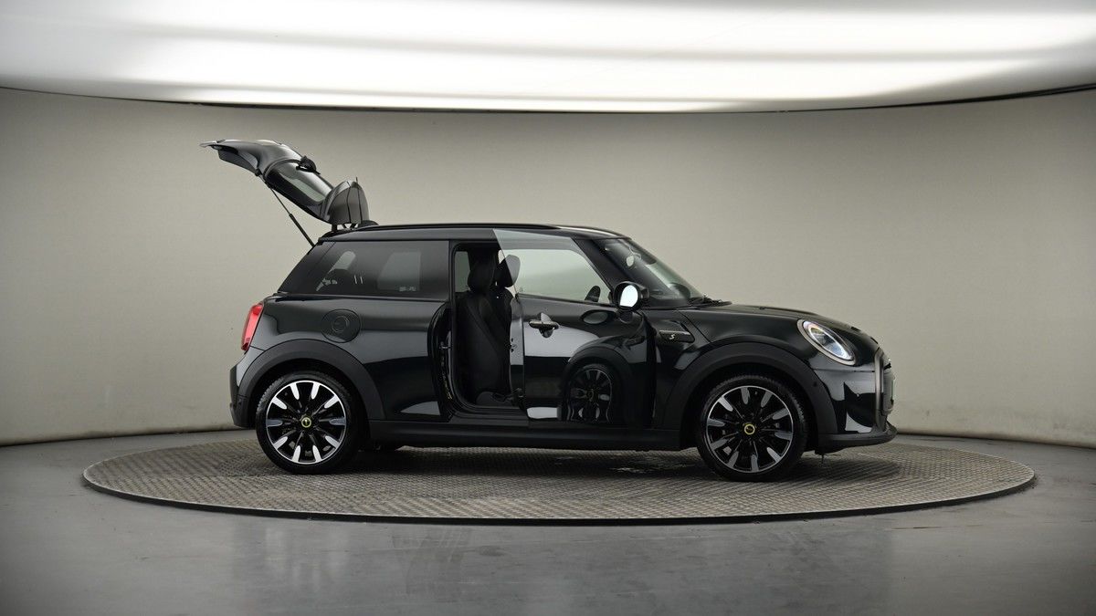 More views of MINI Hatch