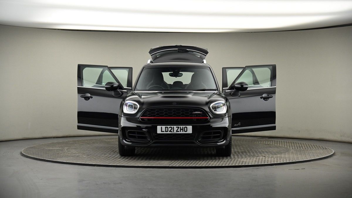 More views of MINI Countryman