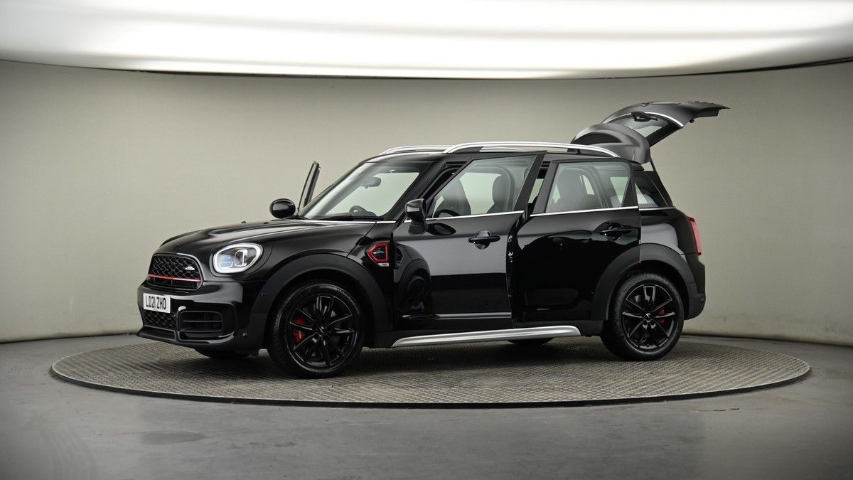 More views of MINI Countryman