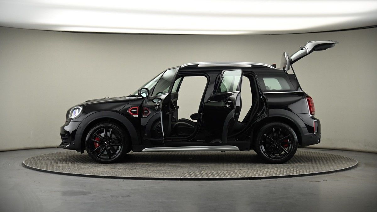 More views of MINI Countryman