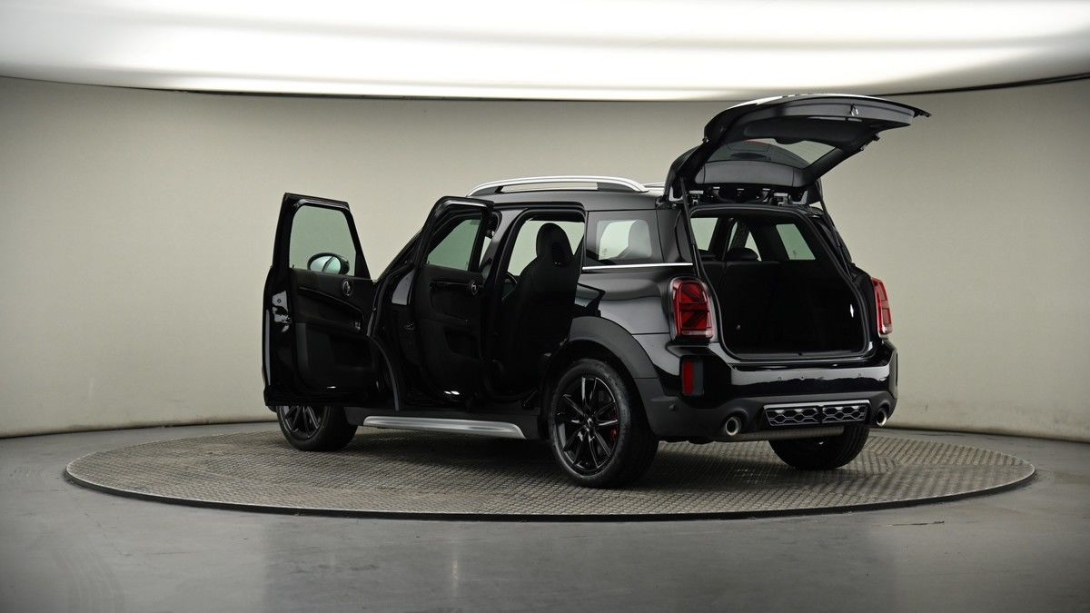 More views of MINI Countryman