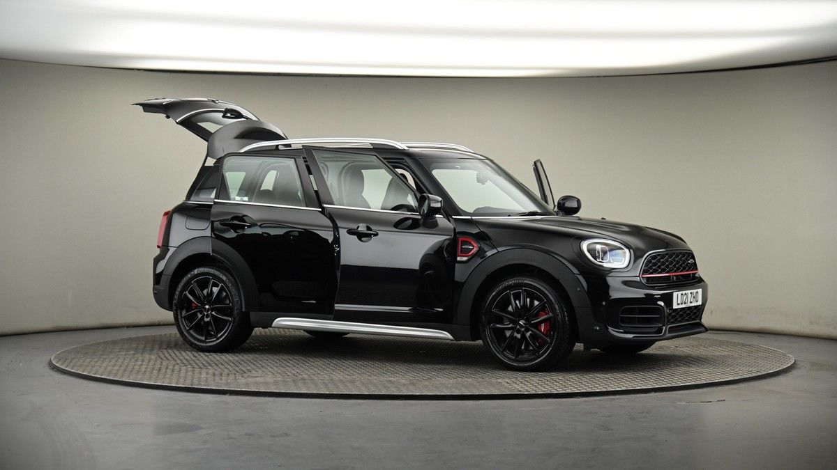 More views of MINI Countryman