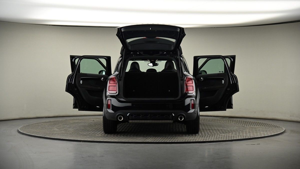 More views of MINI Countryman