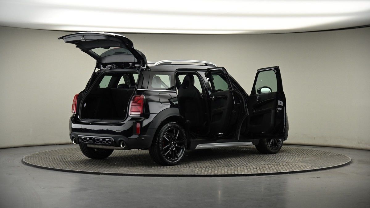 More views of MINI Countryman