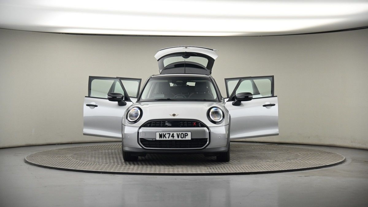 More views of MINI Hatch