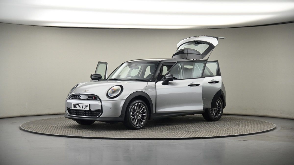 More views of MINI Hatch