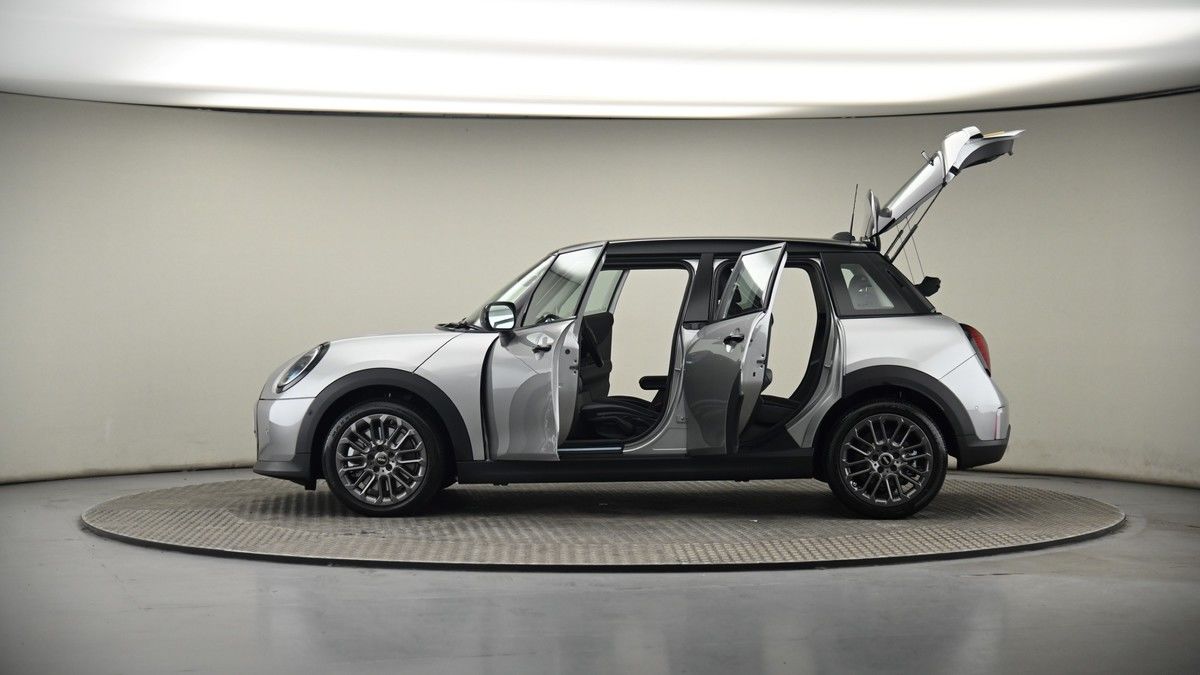 More views of MINI Hatch
