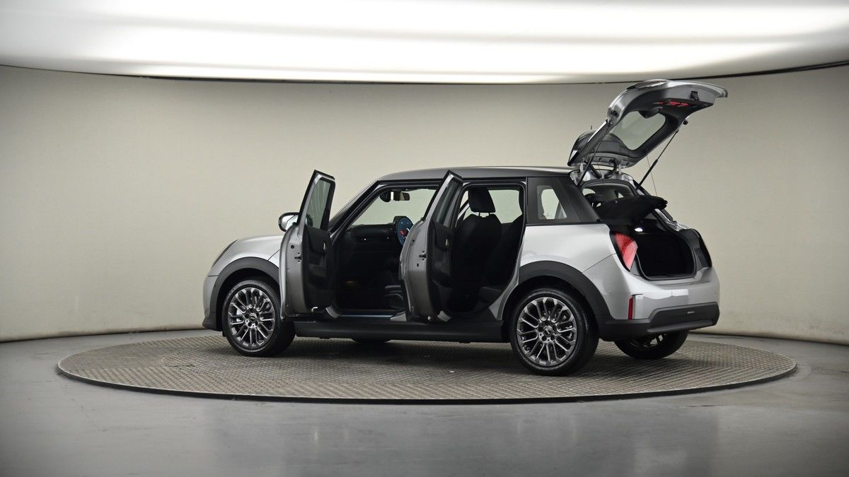 More views of MINI Hatch