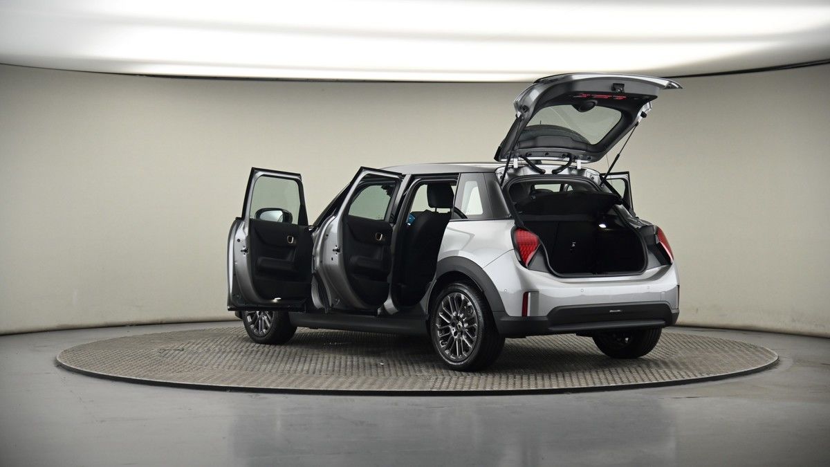 More views of MINI Hatch