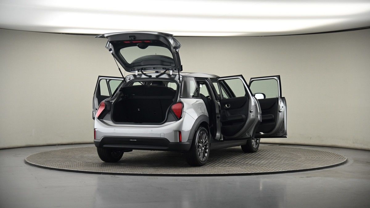 More views of MINI Hatch