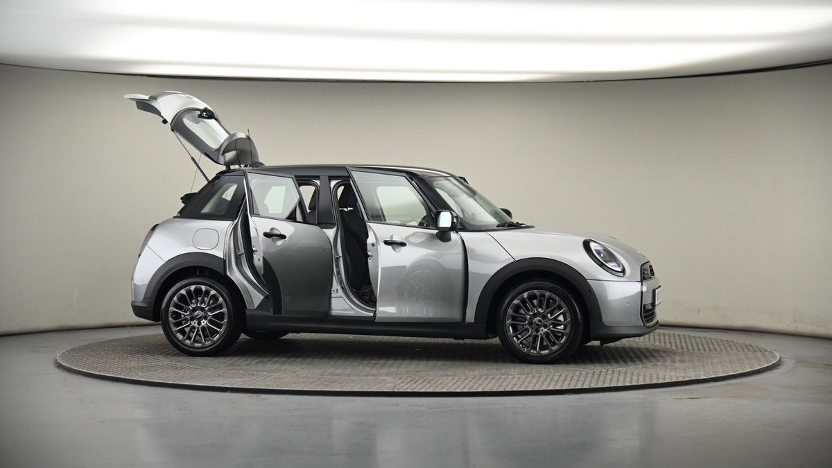 More views of MINI Hatch