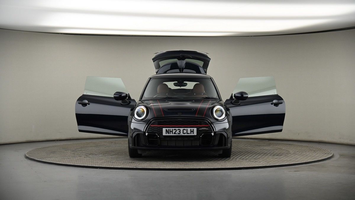More views of MINI Hatch