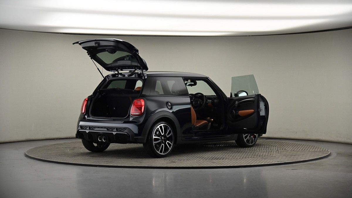 More views of MINI Hatch