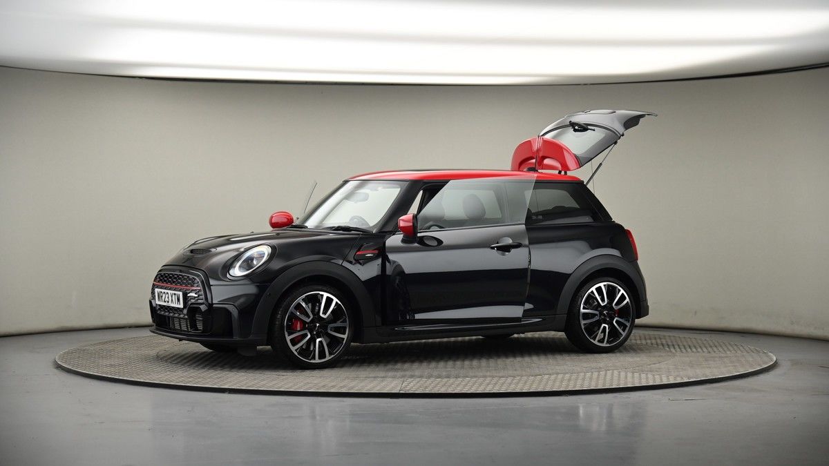 More views of MINI Hatch