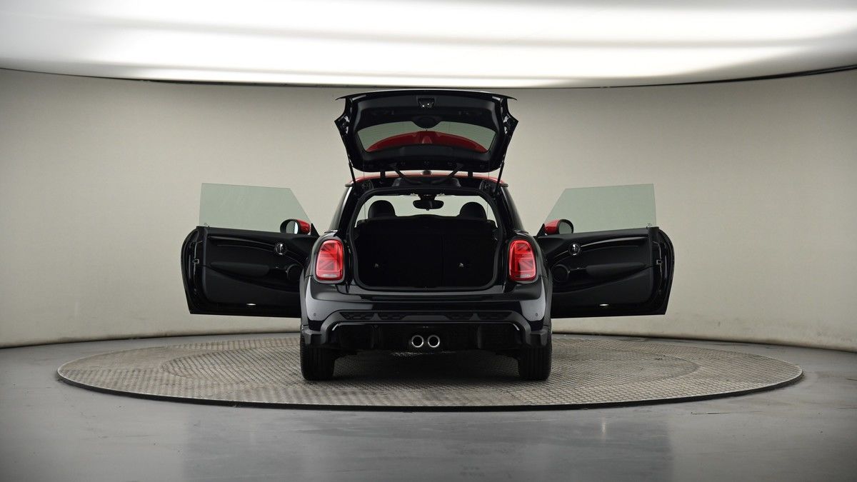 More views of MINI Hatch