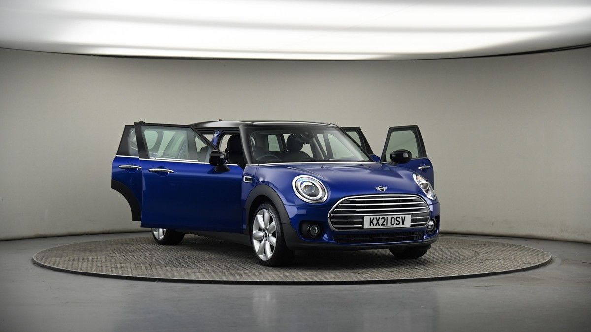More views of MINI Clubman