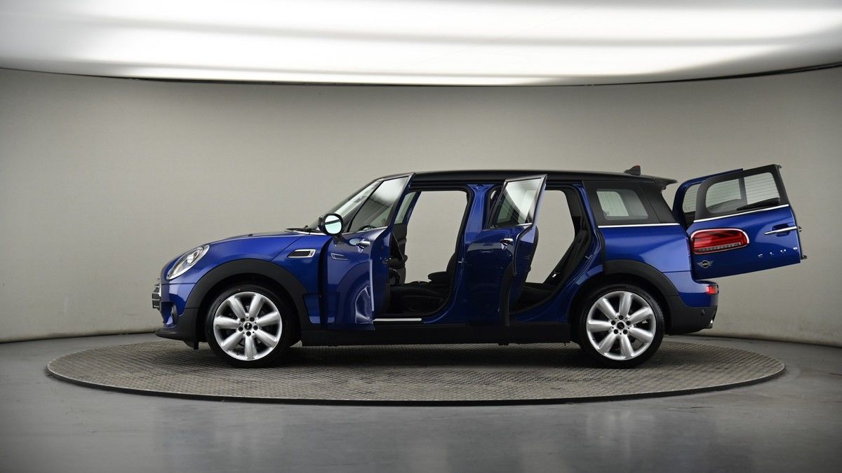More views of MINI Clubman