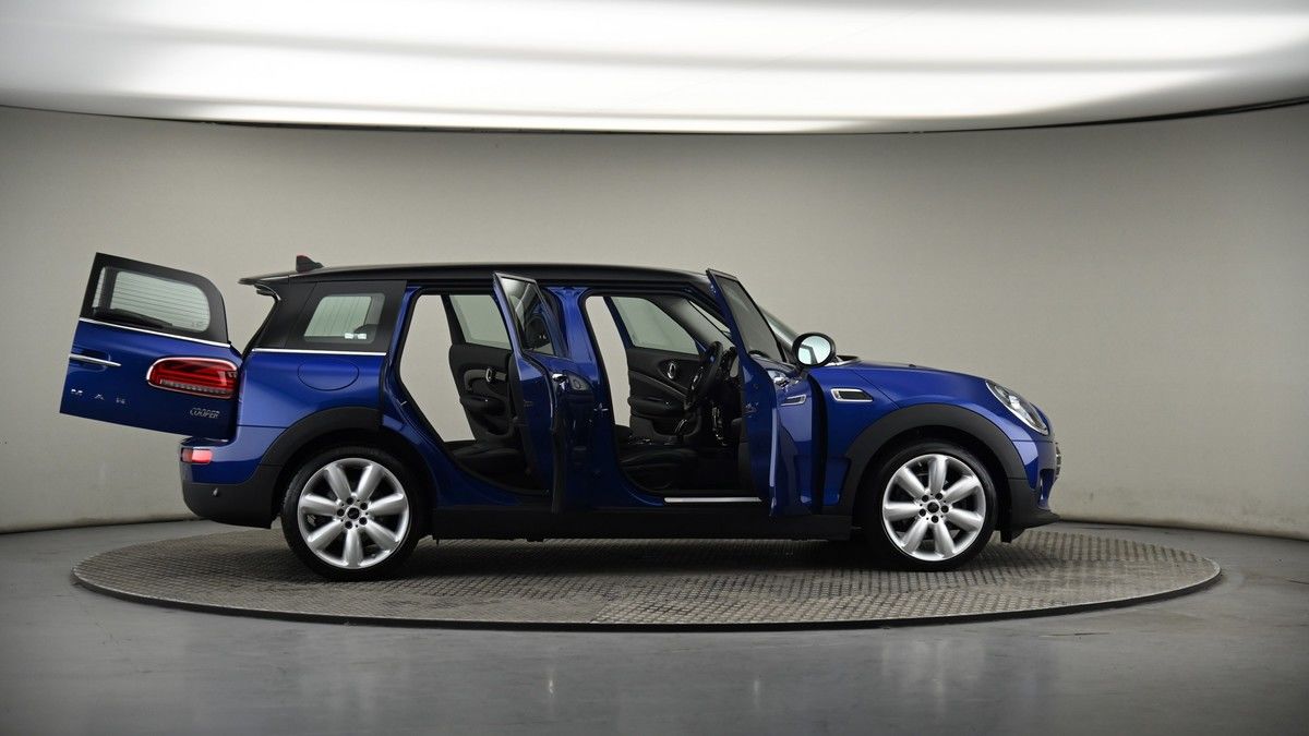 More views of MINI Clubman