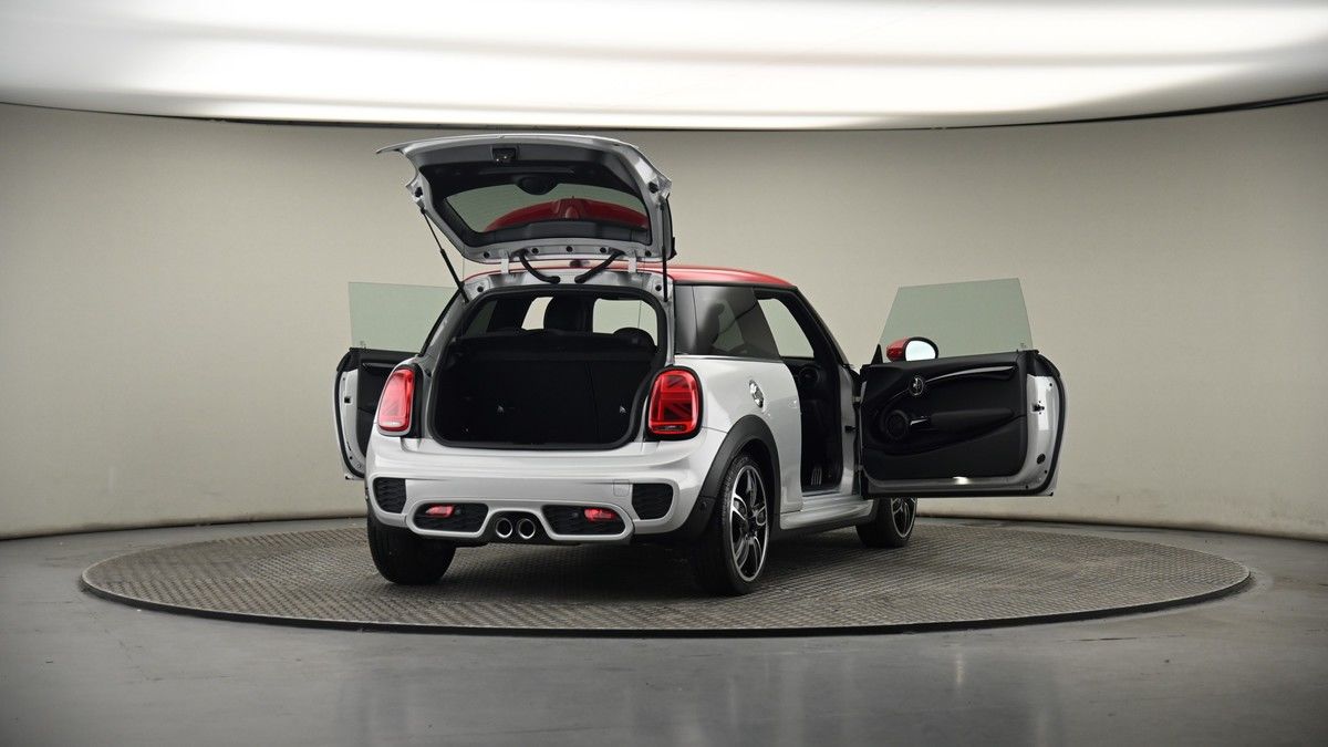More views of MINI Hatch