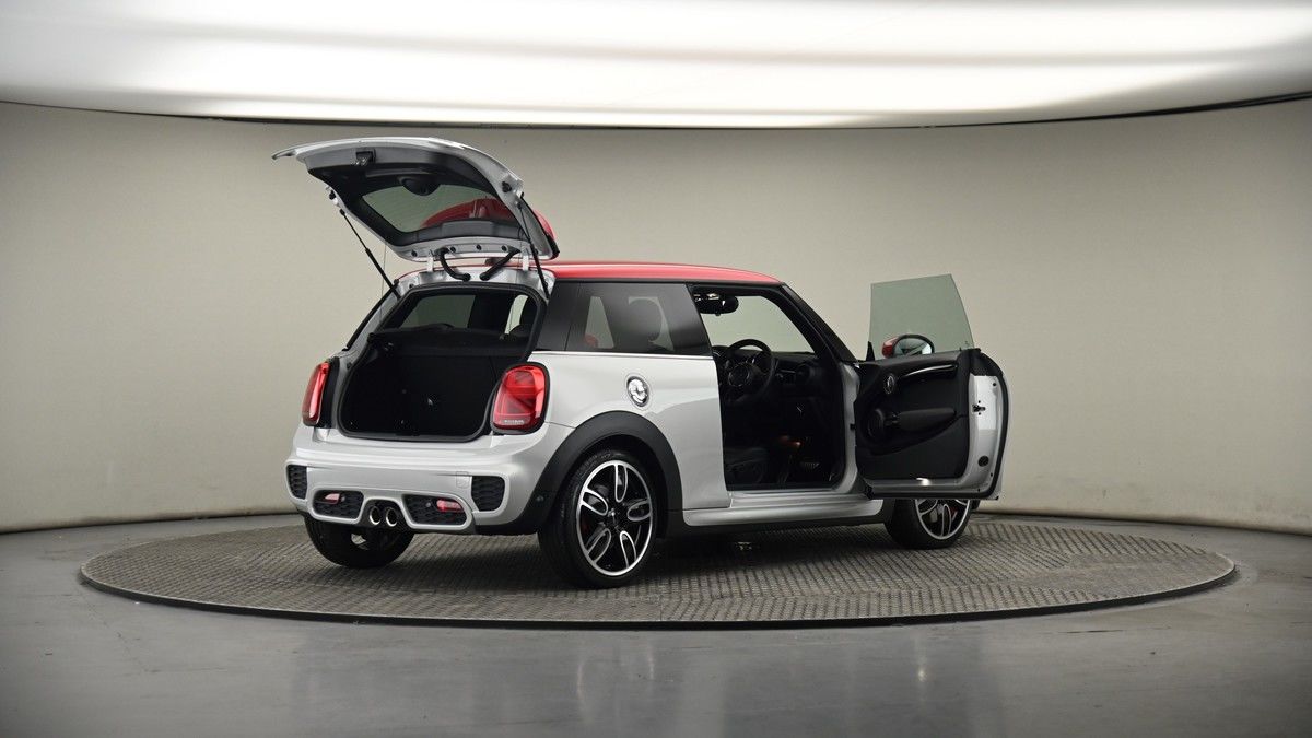 More views of MINI Hatch