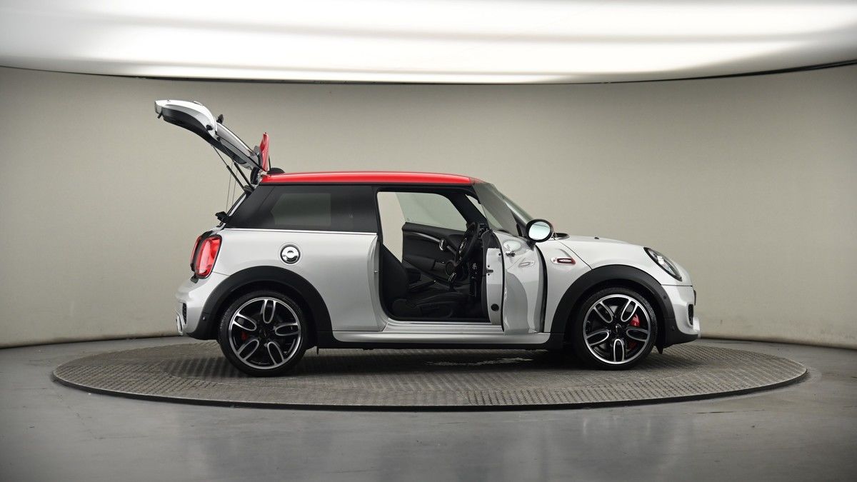 More views of MINI Hatch