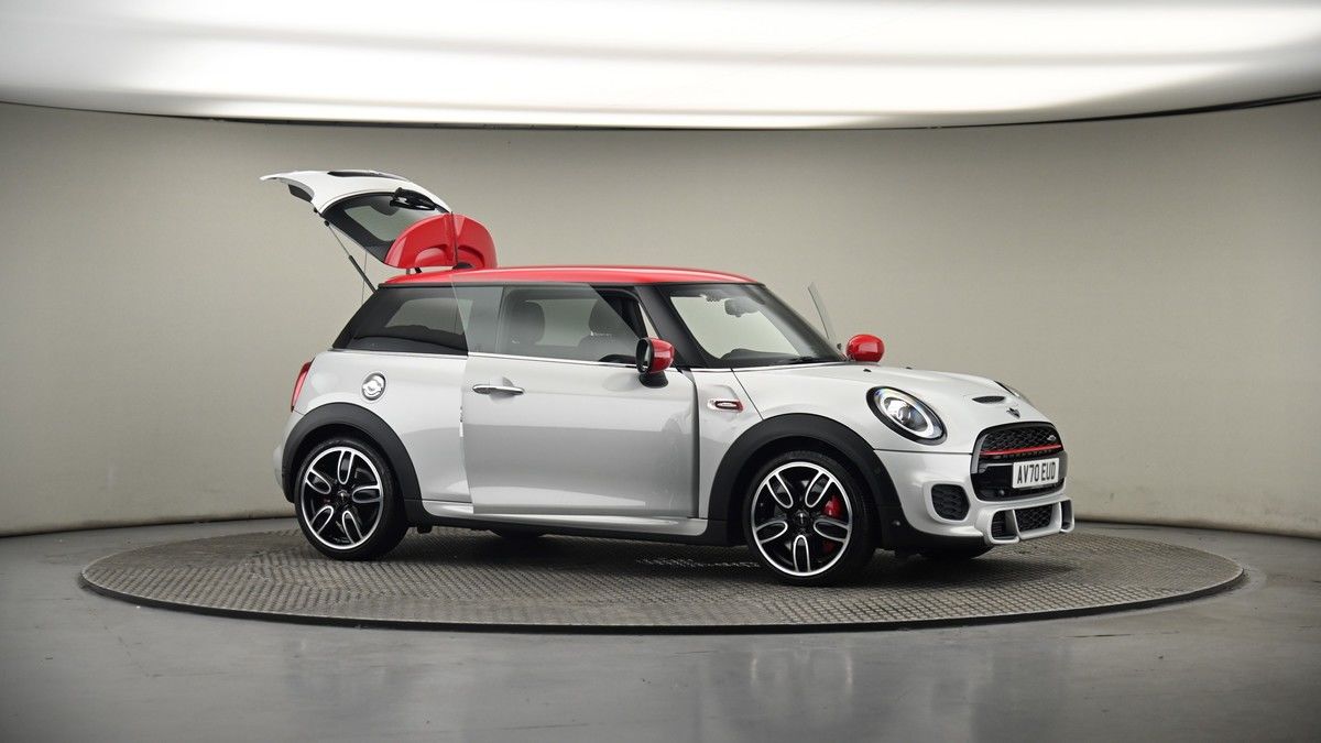 More views of MINI Hatch
