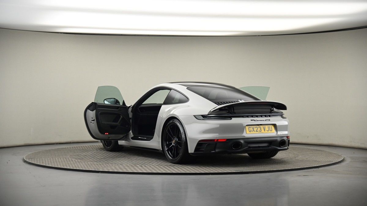 Porsche 911 Image 7