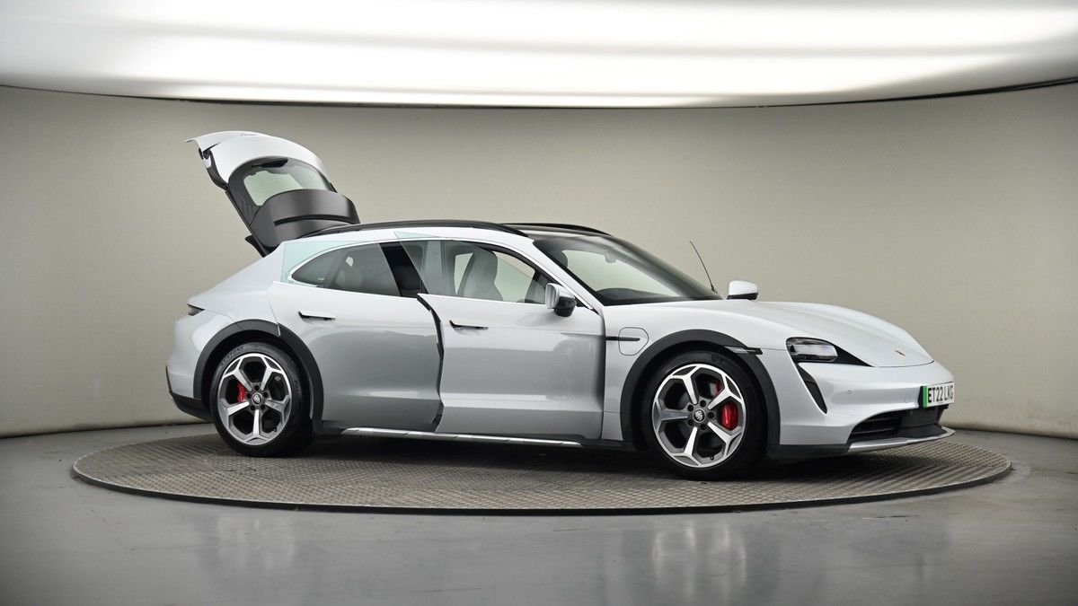 More views of Porsche Taycan