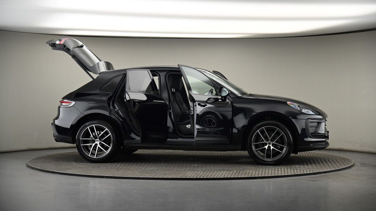 More views of Porsche Macan
