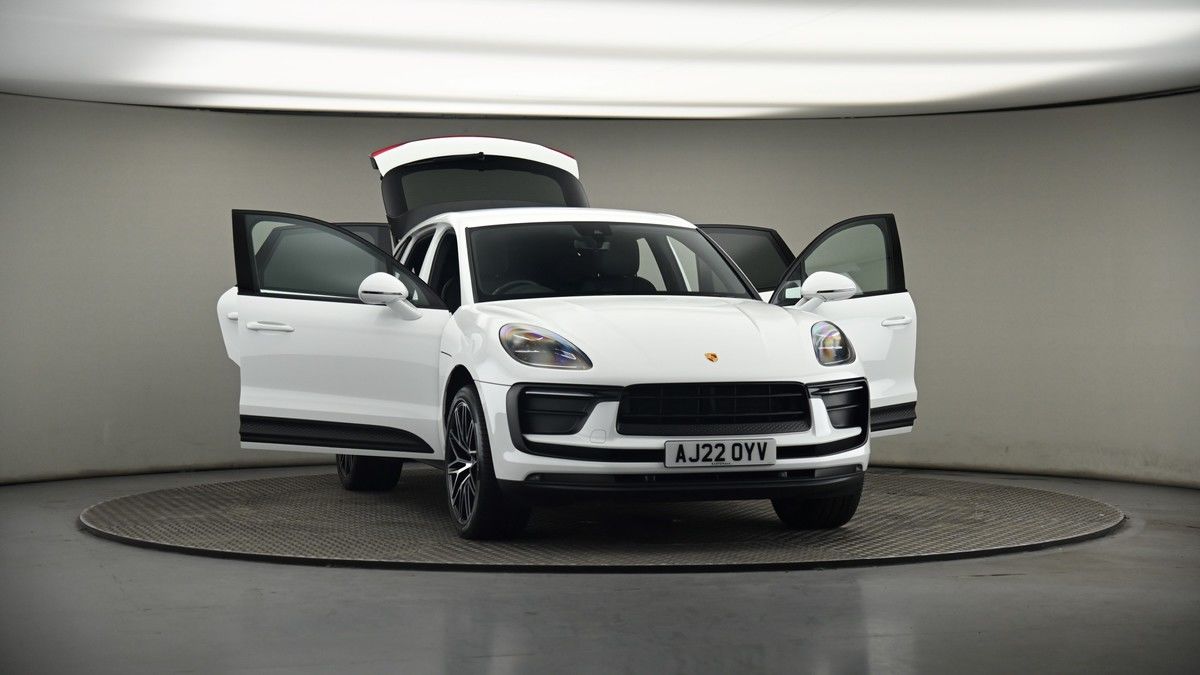 More views of Porsche Macan