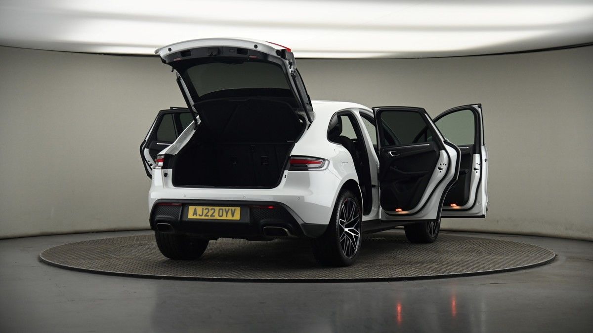 More views of Porsche Macan