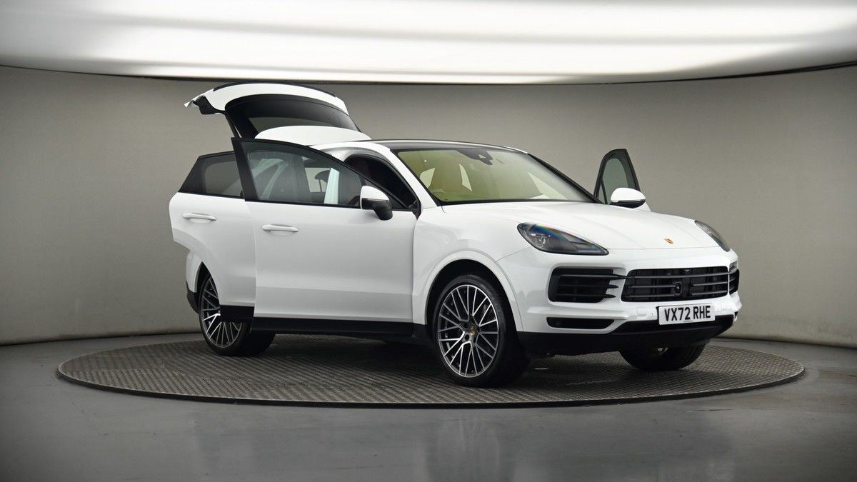 More views of Porsche Cayenne