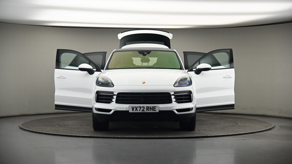More views of Porsche Cayenne
