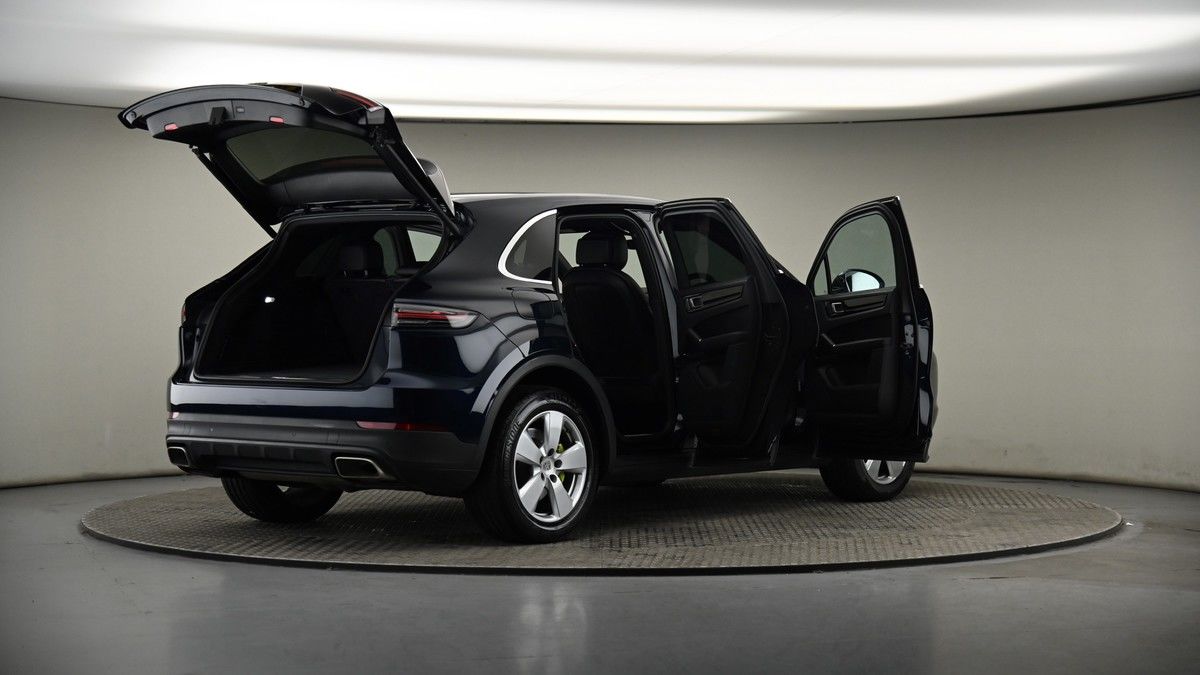 More views of Porsche Cayenne