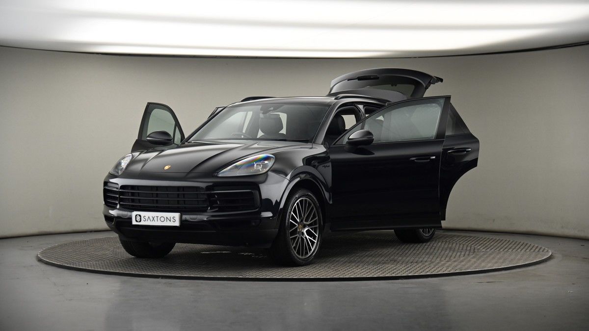 More views of Porsche Cayenne