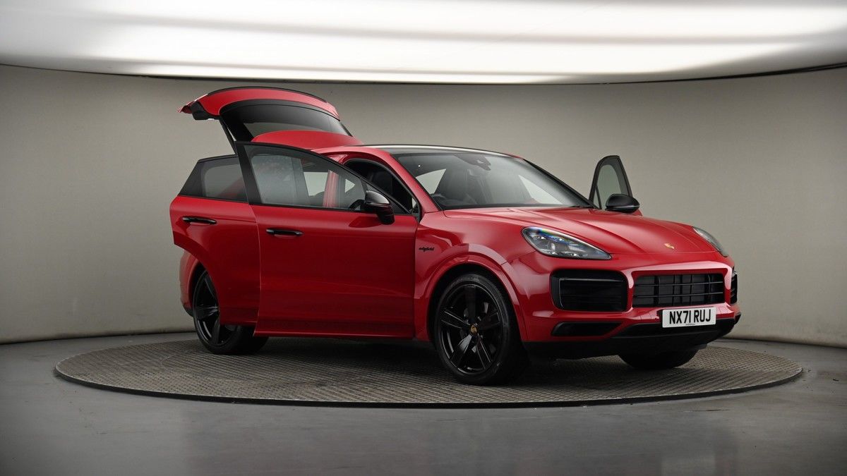 More views of Porsche Cayenne